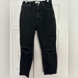 A&F The Ankle Straight Ultra High Rise Jean